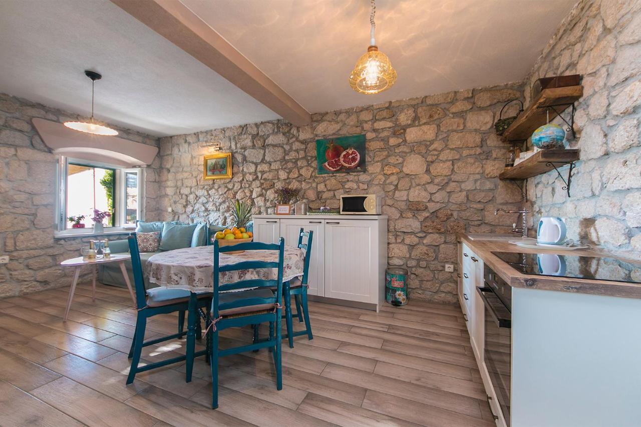 Mala Cele Apartment Podgora Ngoại thất bức ảnh
